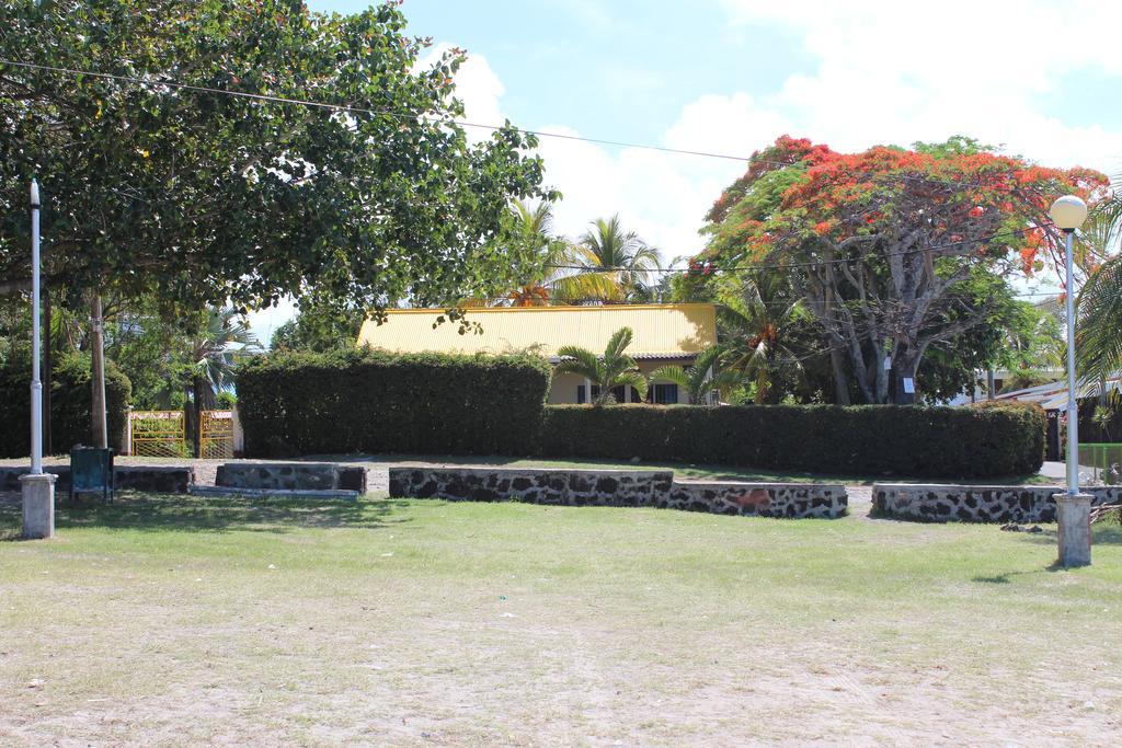 Whynot Mauritius Appartement Grand Gaube Buitenkant foto