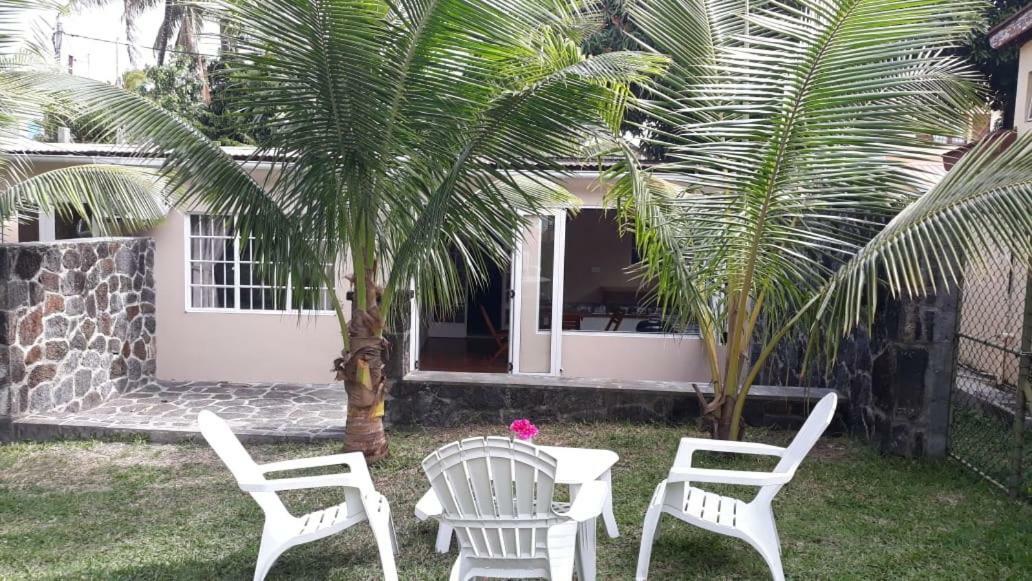 Whynot Mauritius Appartement Grand Gaube Buitenkant foto